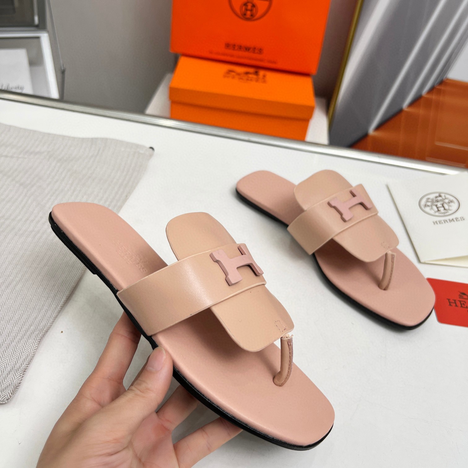 Hermes Oran sandal