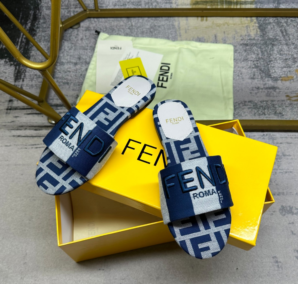 Fendi's new wide ribbon flat canvas slippers