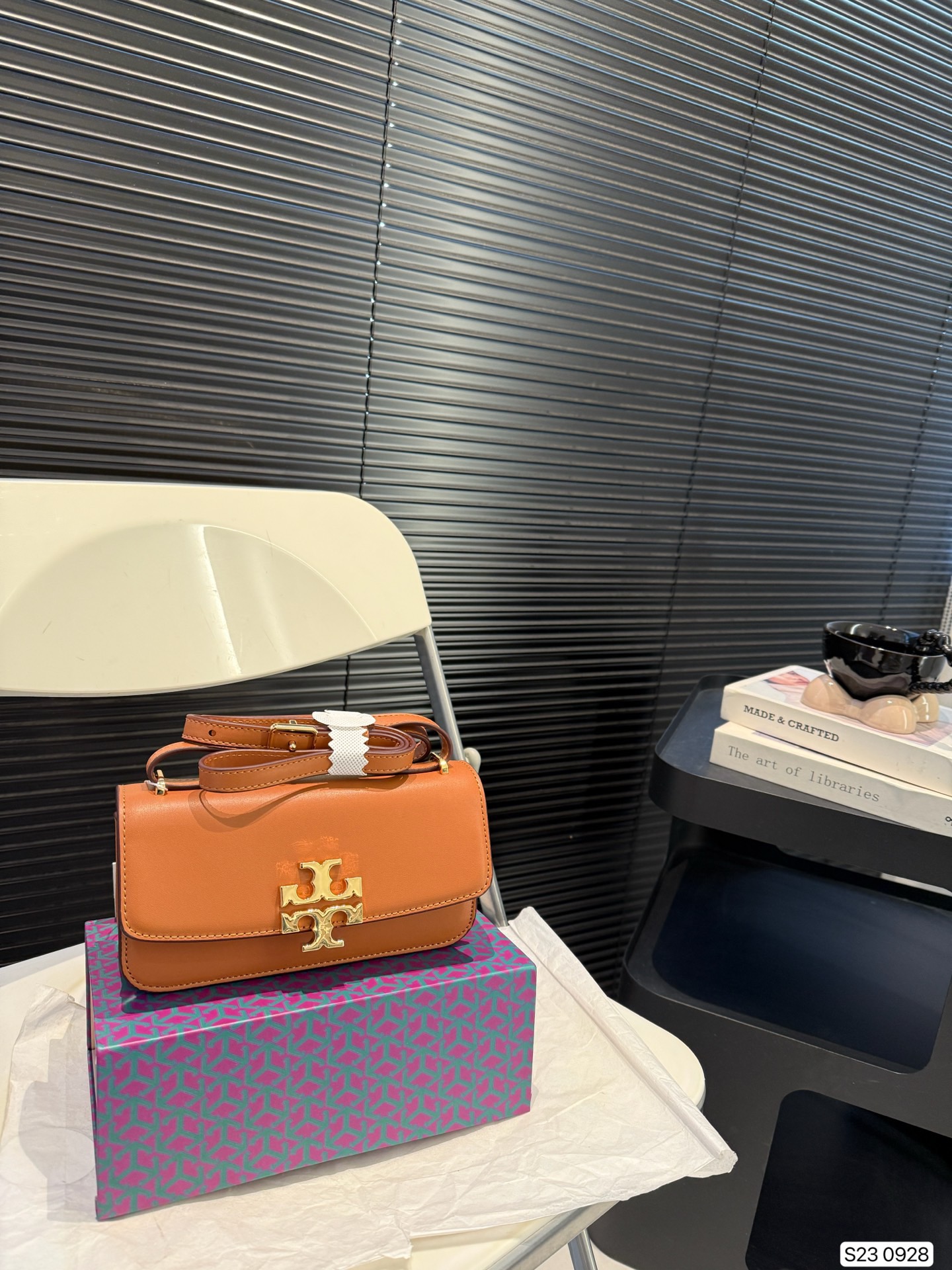 Tory Burch eleanor shoulder bag Series