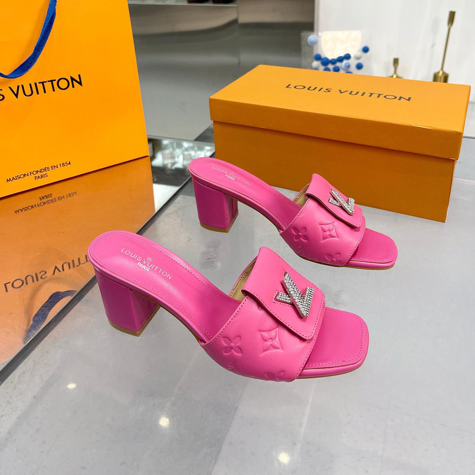 Louis Vuitton LV Flat Cut With Chunky Flip-flops Slide Sandal