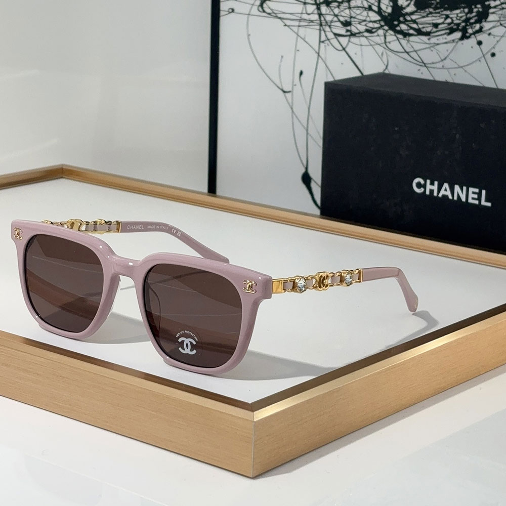 Chanel Mirror leg With Drill Sunglasses Top quality