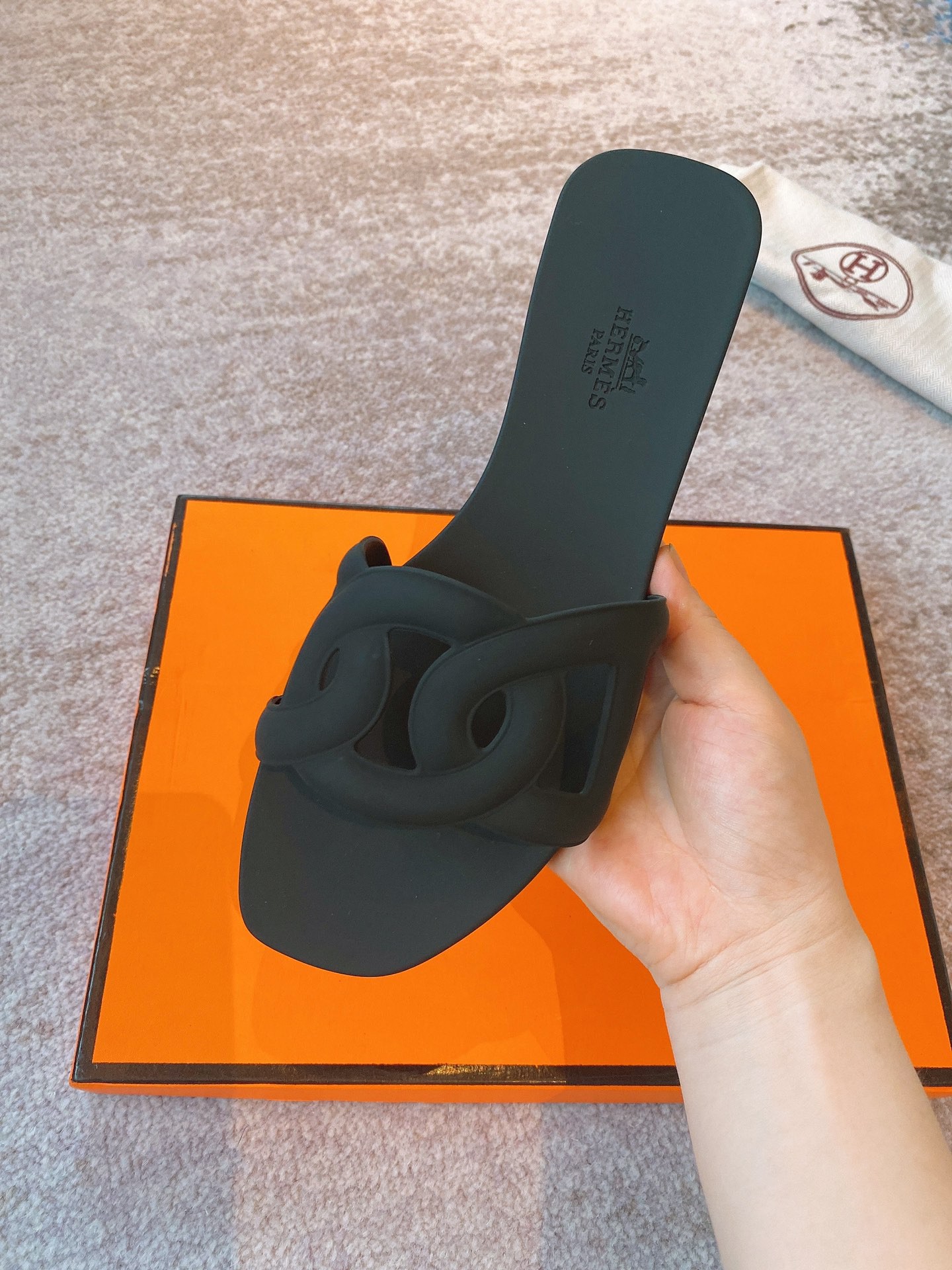 Hermes Jelly slippers