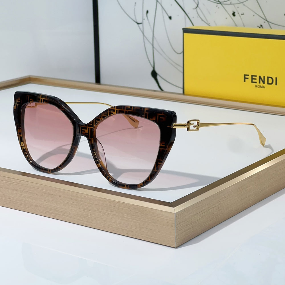 Fendi  Thin-framed Sheet Metal on The Sides Sunglasses Top quality