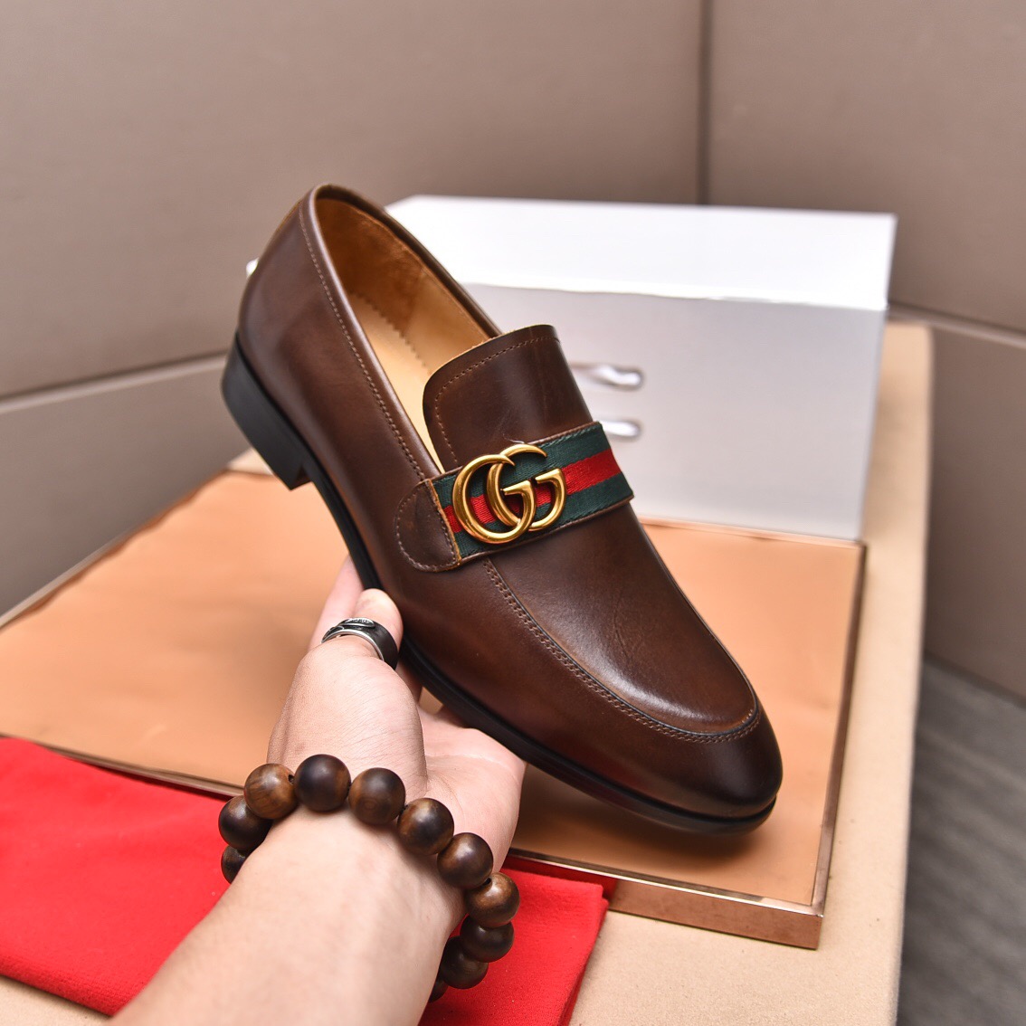 Gucci casual leather shoes