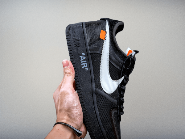 OFF-WHITE x Air Force 1 Low Black White 2.0