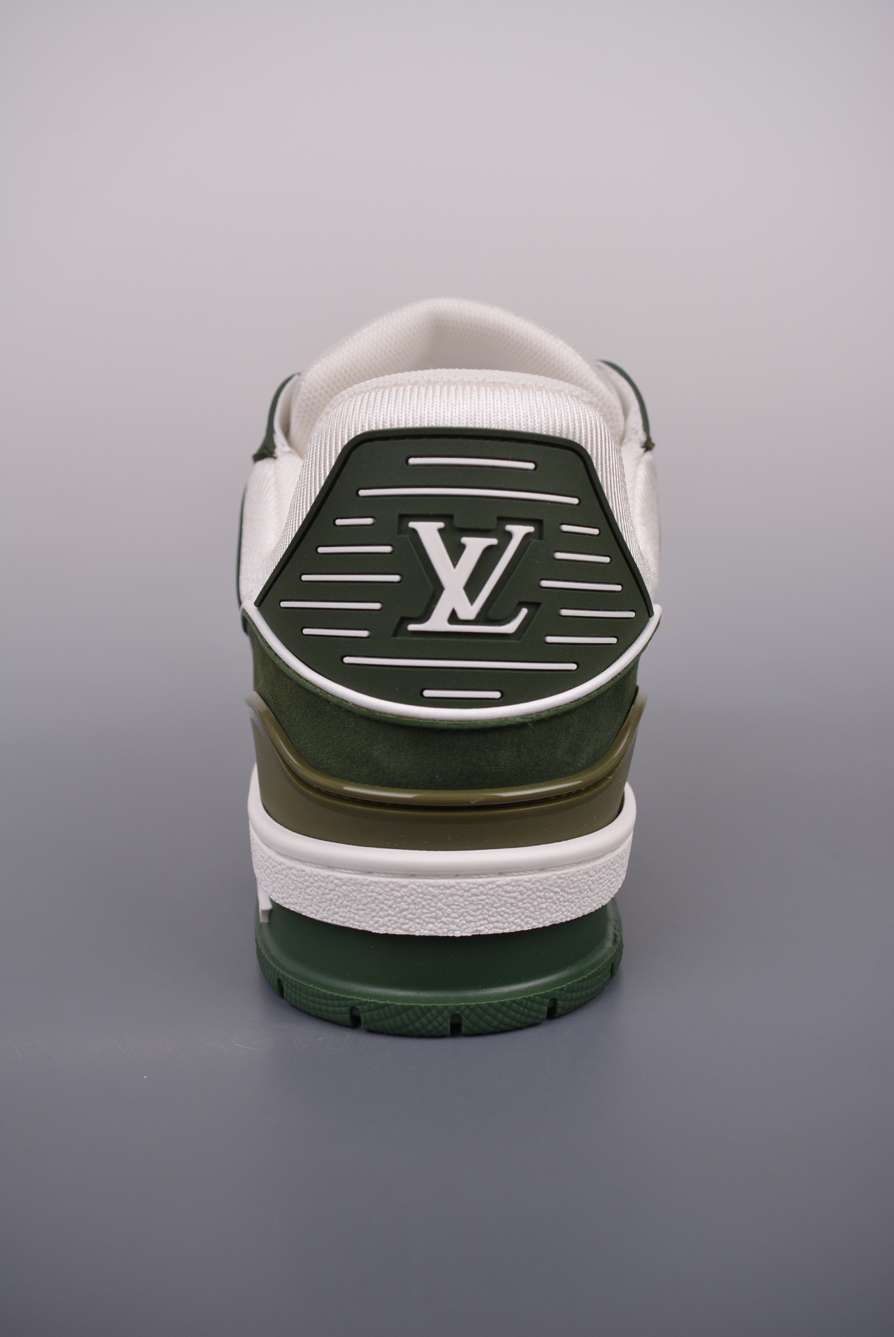 Louis Vuitton Trainer Sneakers (High Quality Version)