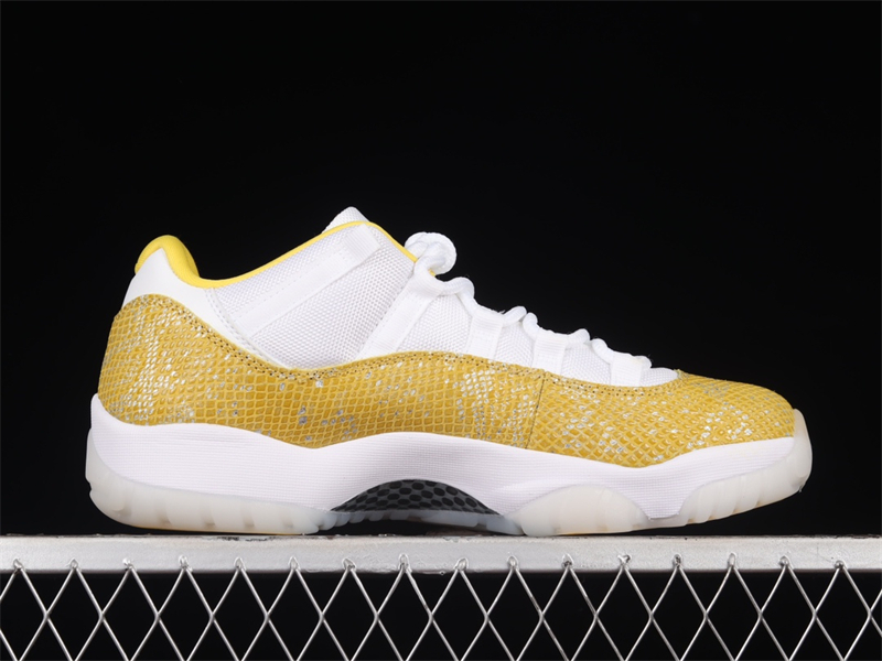 Air Jordan AJ11 Low SE