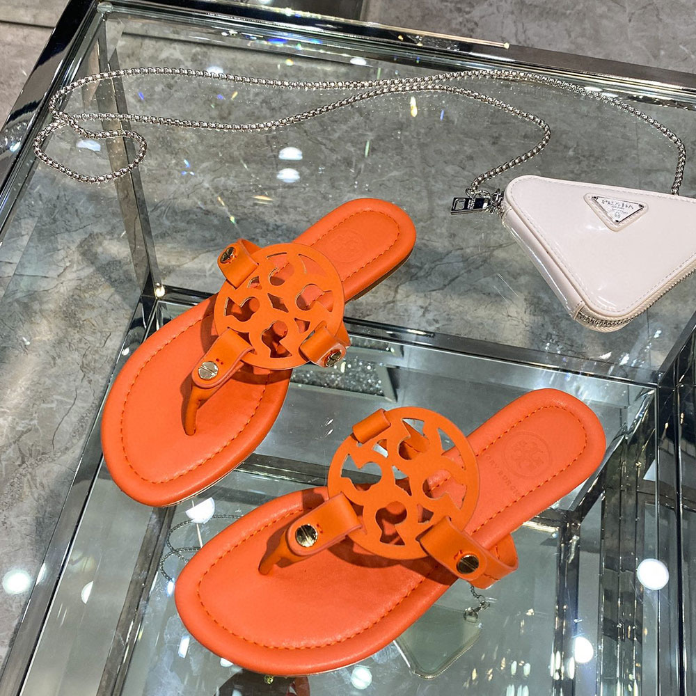 Tory Burch Leather Metal Double T Logo Flip-flops Sandals Slide