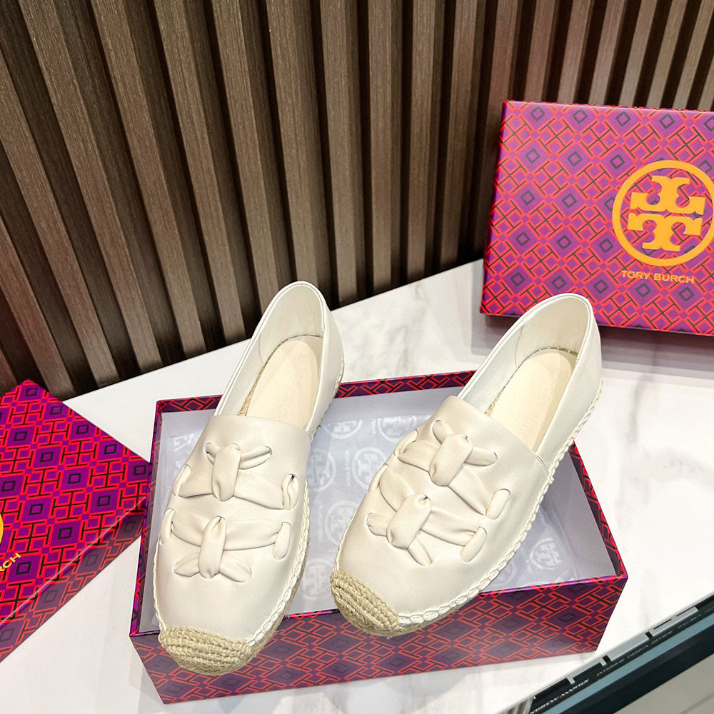 Tory Burch Leather Comfortable Fisherman Shoes   Sandals Slide