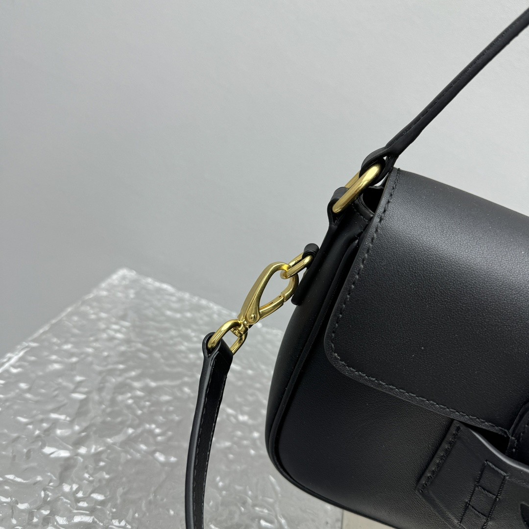 Miumiu Penny leather bag
