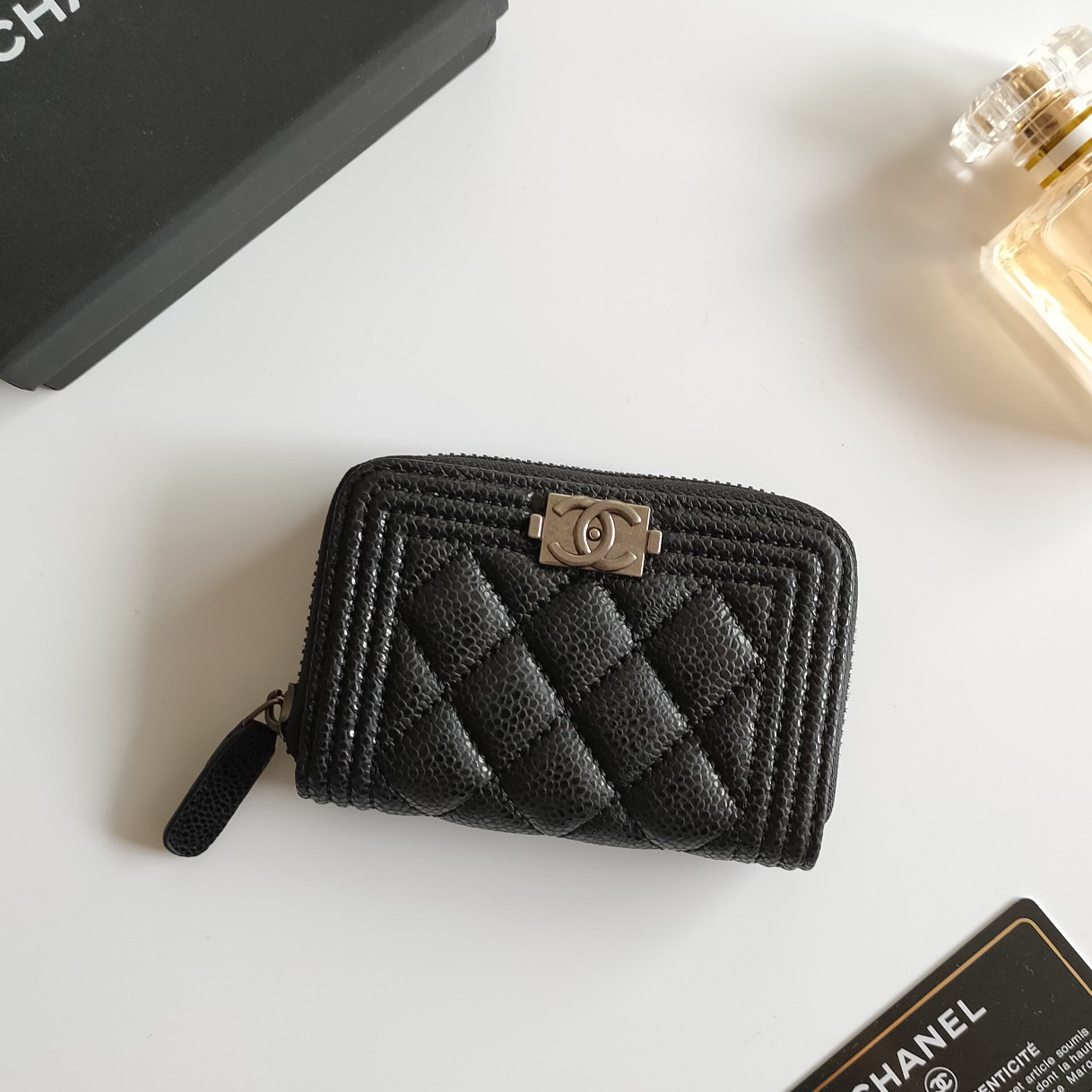 Chanel 21k LE BOY Zipper Wallet