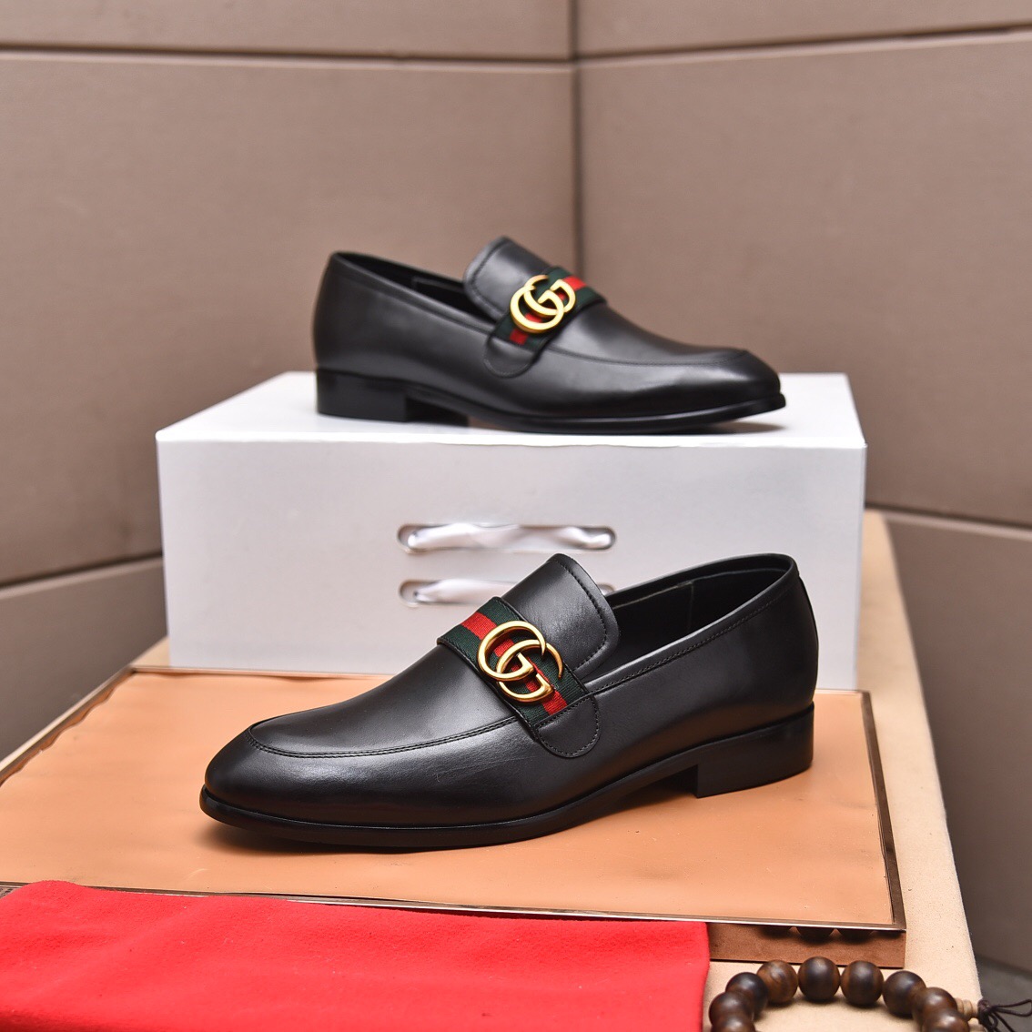 Gucci casual leather shoes