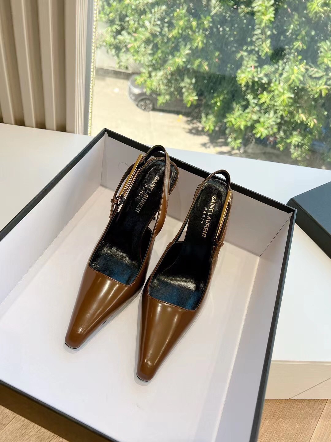 Saint Laurent metal heel high heels