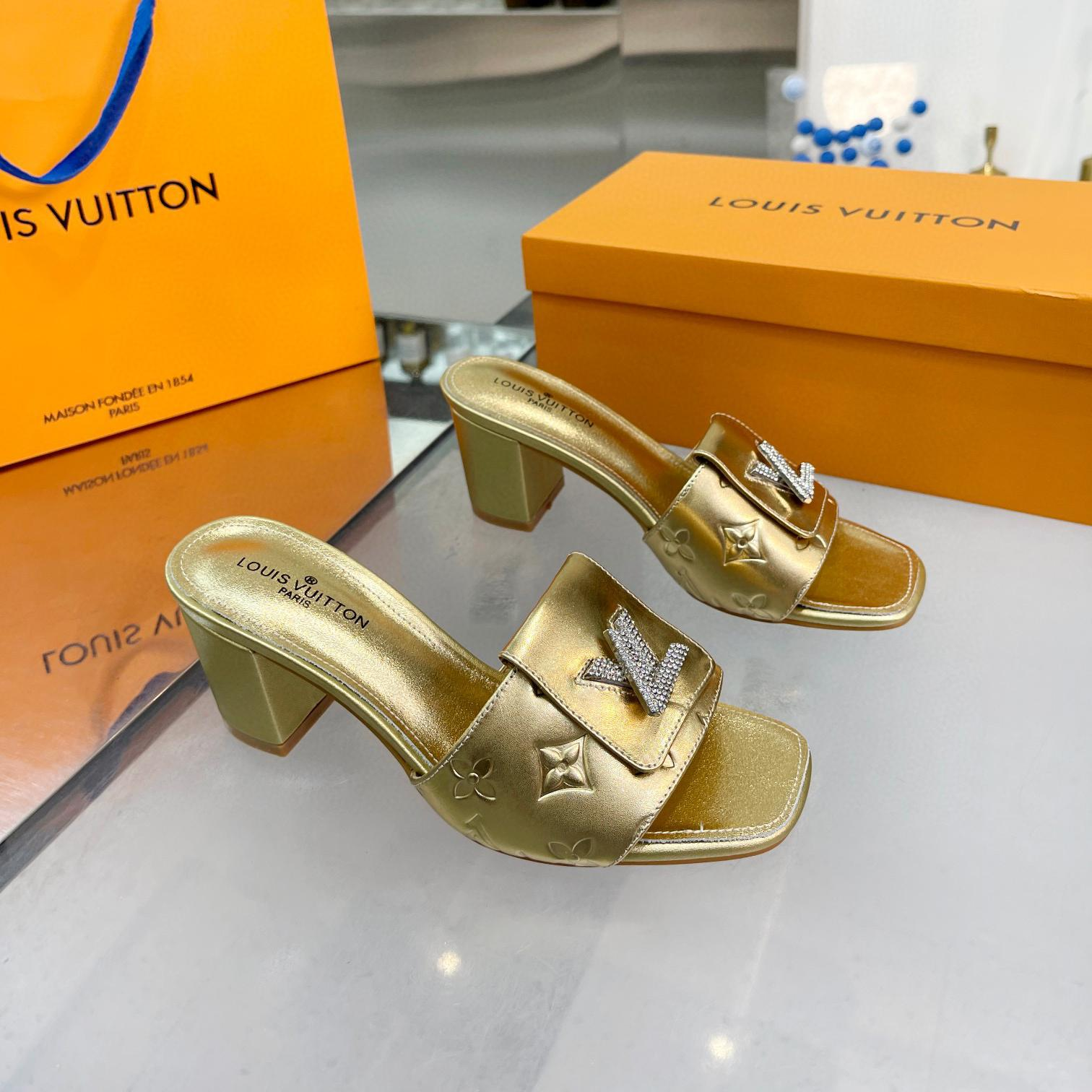 Louis Vuitton LV Flat Cut With Chunky Flip-flops Slide Sandal