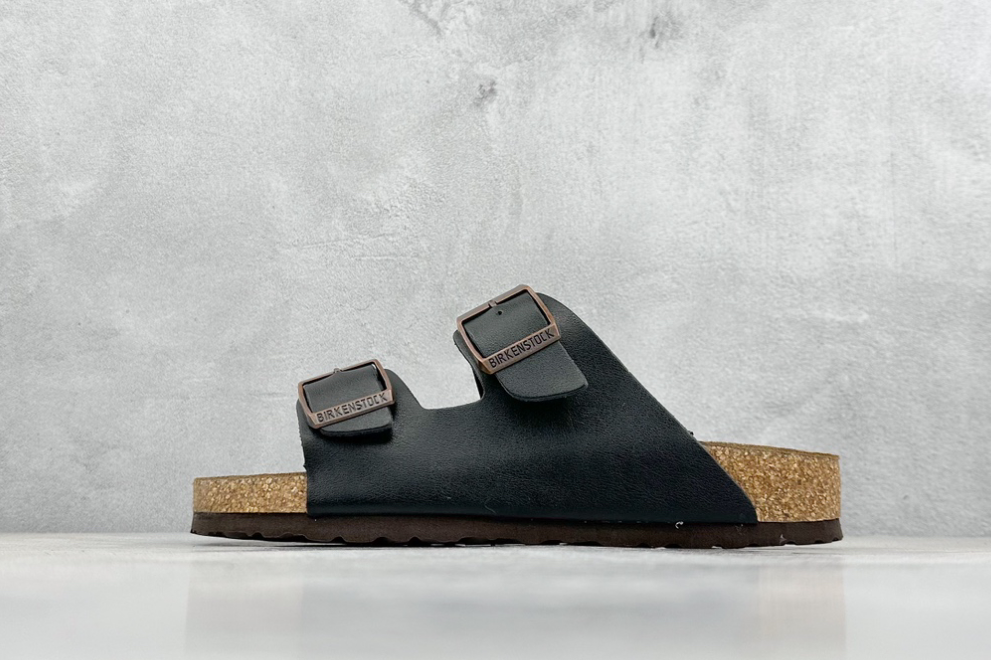 BIRKENSTOCK Neutral Cork Classic Versatile Sandals