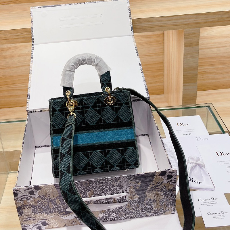 Dior The LADY D-LITE Bag  AAA Quality