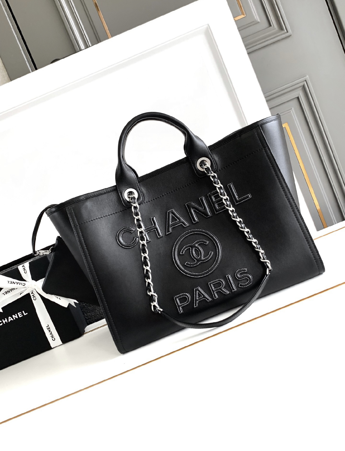Chanel black leather beach tote bag