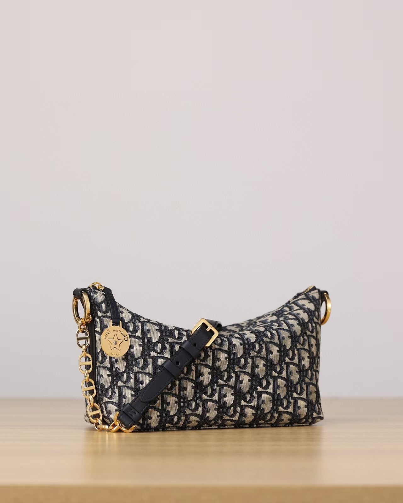 Dior star Hobo Chain Bag
