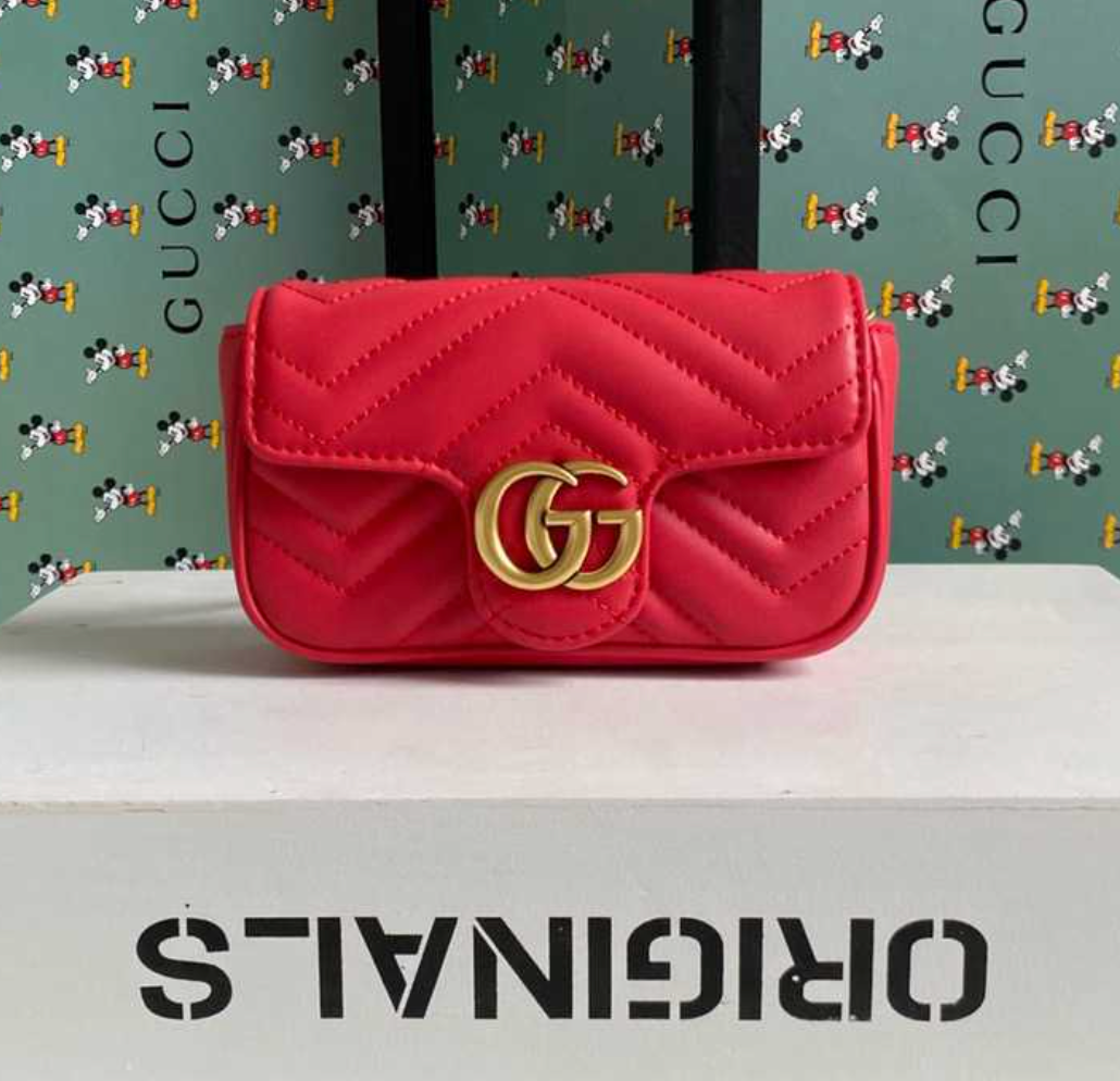 Gucci GG Marmont Ultra Mini