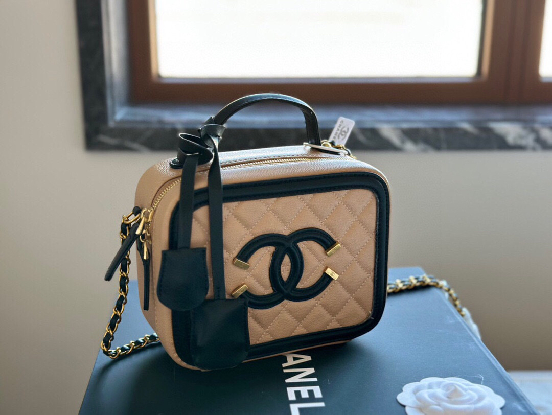 Chanel New Caviar Box Bag
