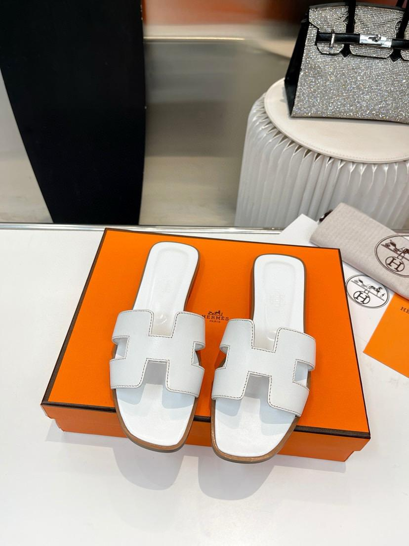 Hermes leather sandals