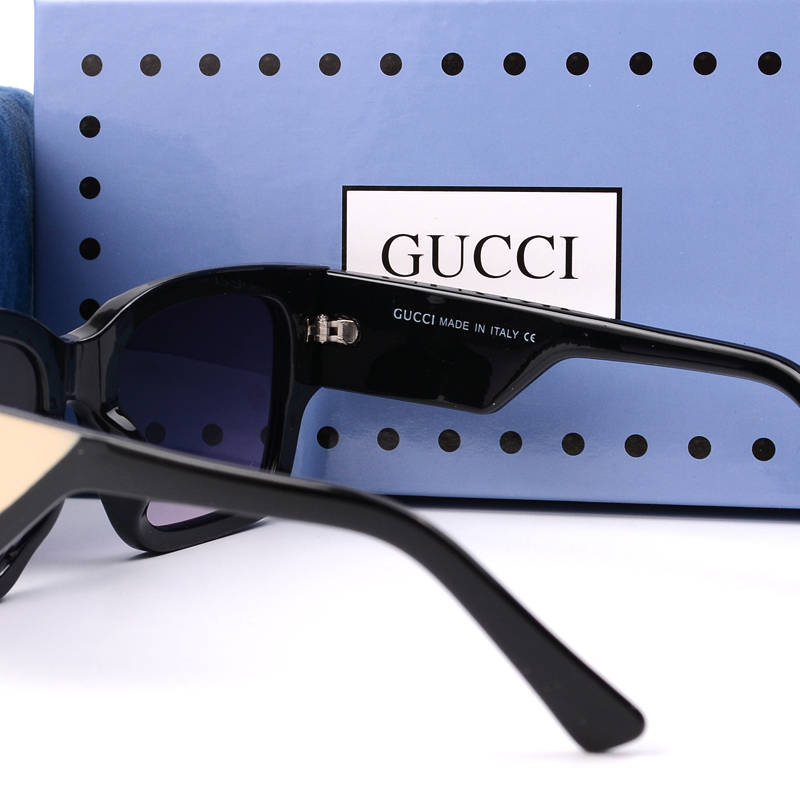 Gucci Casual everything sunglasses Top quality