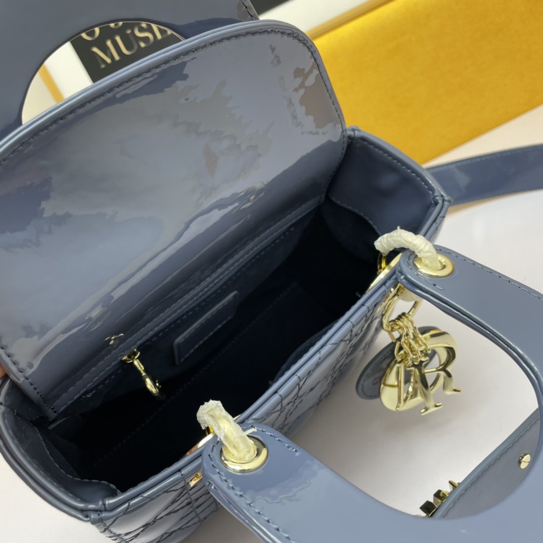 Dior The LADY D-LITE Bag AAA Quality
