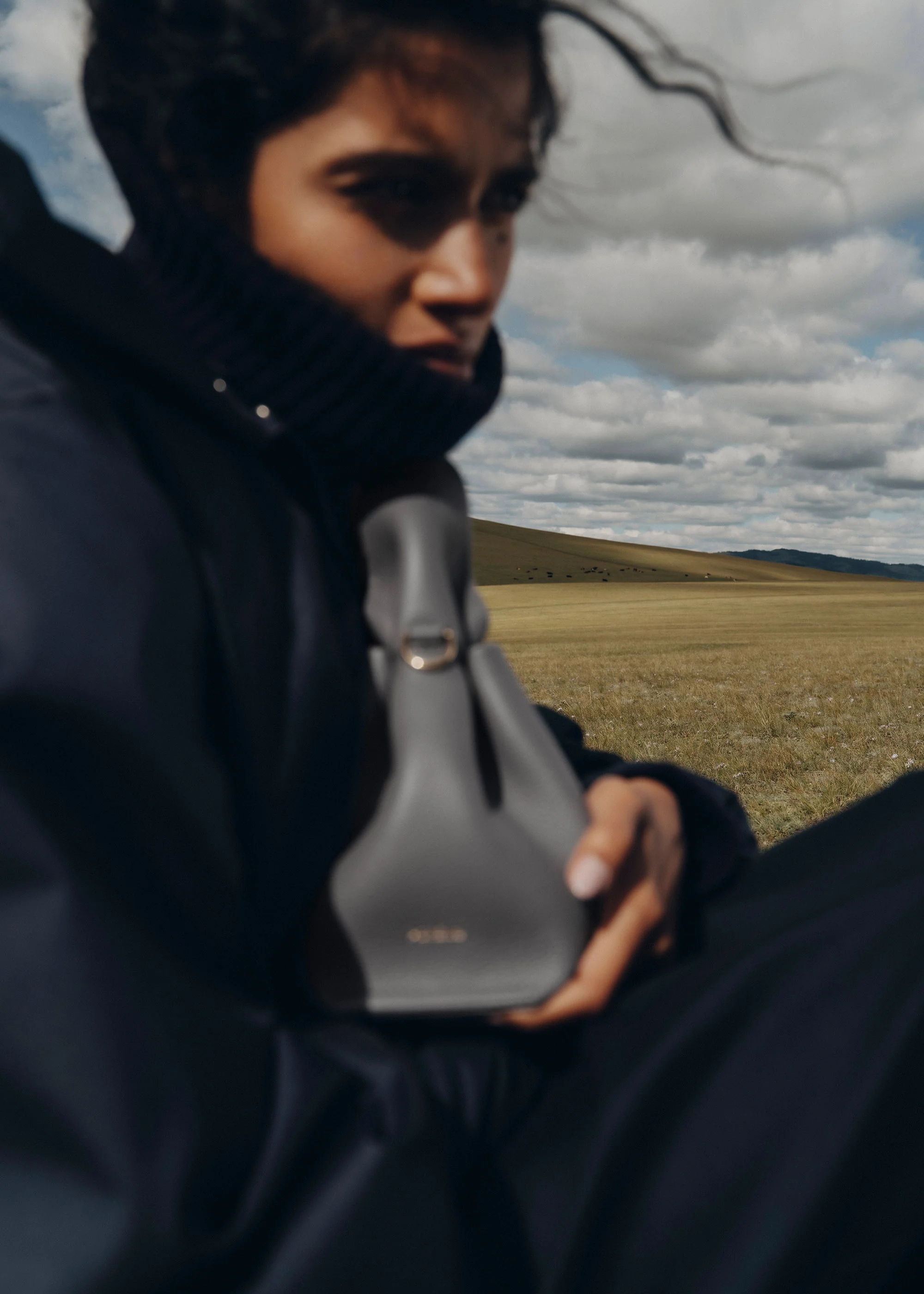 Polène Numéro Neuf Mini - Textured Stone