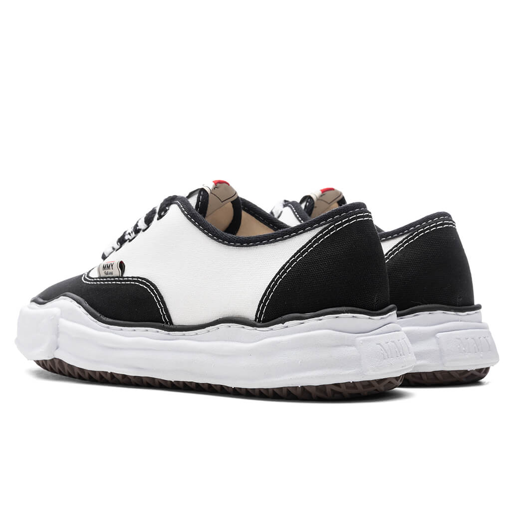 MIHARA YASUHIRO Baker Low Top Sneakers - Black/White