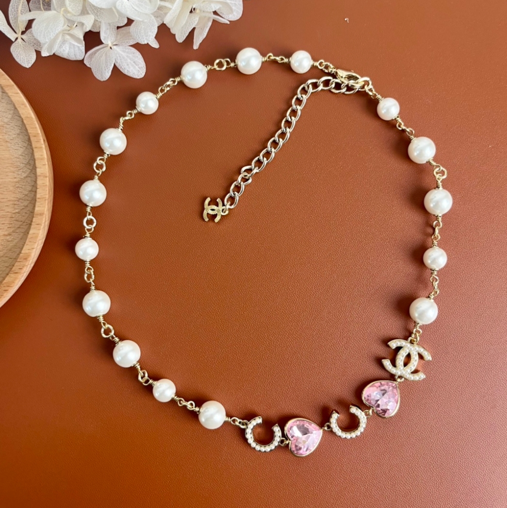 Chanel new coco pink heart love pearl necklace