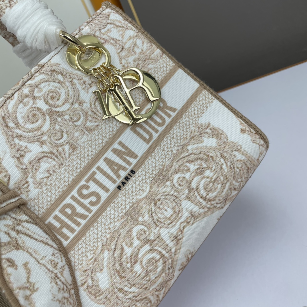 Dior The LADY D-LITE Bag AAA Quality