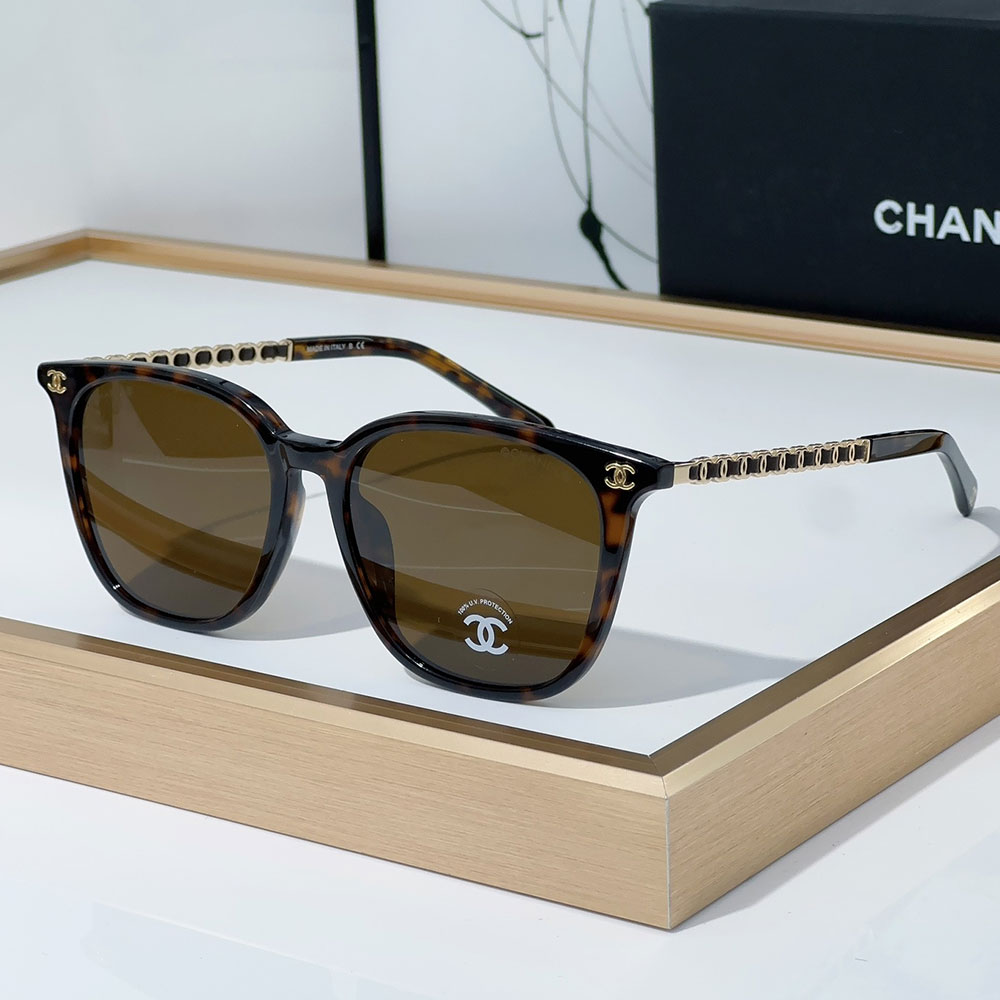 Chanel Mirror leg Hollowed out Logo Sunglasses Top quality