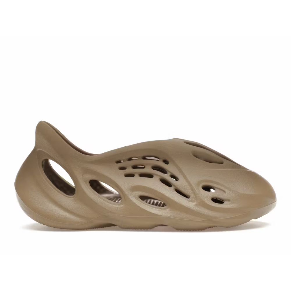 Yeezy Foam Runner Slide Sandals Onyx HP8739