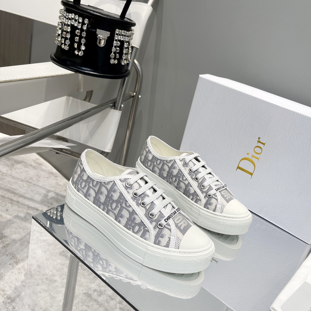 Dior embroidered flats Valentine's Day exclusive