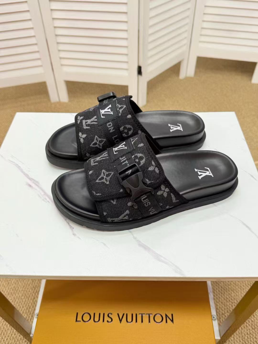 Louis Vuitton LV 2025 New Style Slippers EU 38 - 44