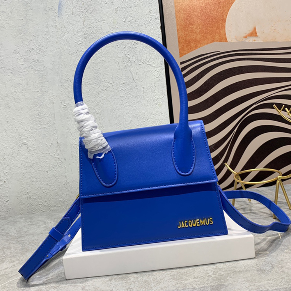 Jacquemus Le Grand Chiquito Medium Tote Lipstick Bag