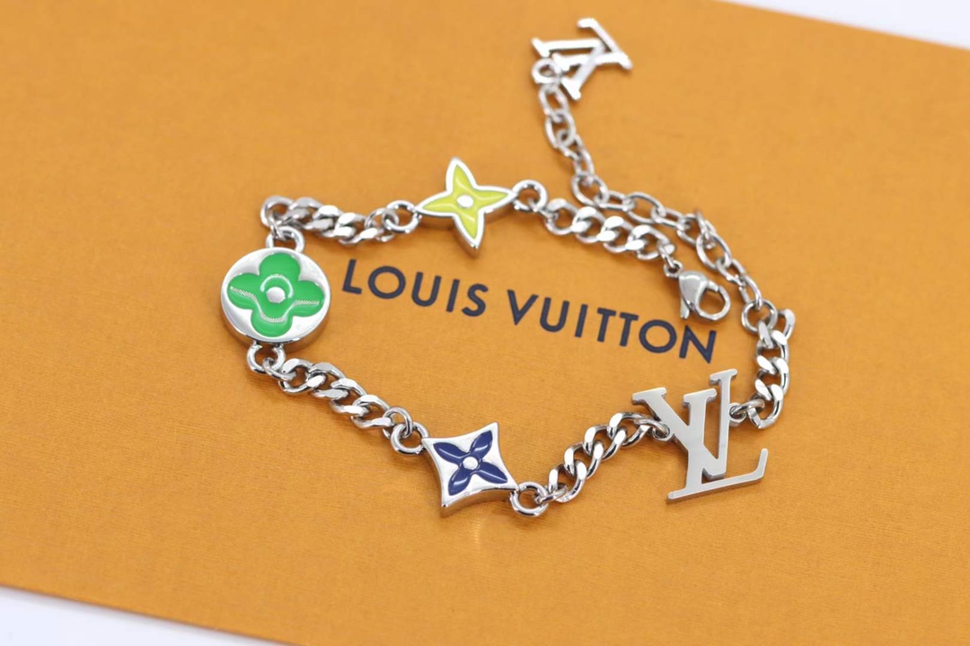 Louis Vuitton Sunrise Flower bracelet Jewelry