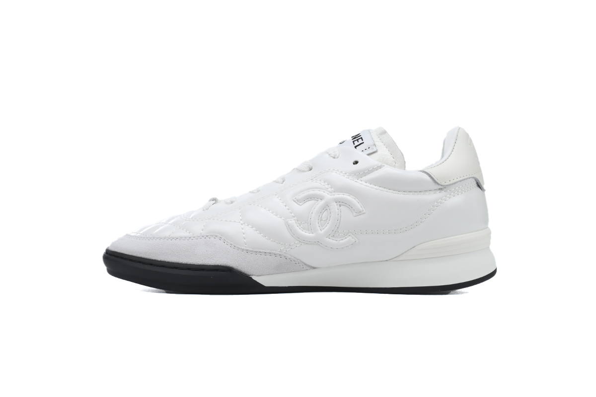 Chanel Sneakers 24A