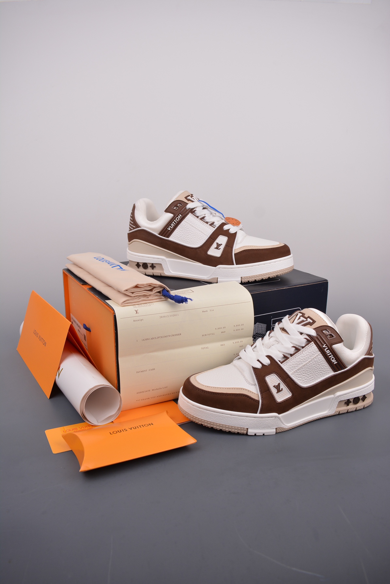 Louis Vuitton Trainer Sneakers (High Quality Version)