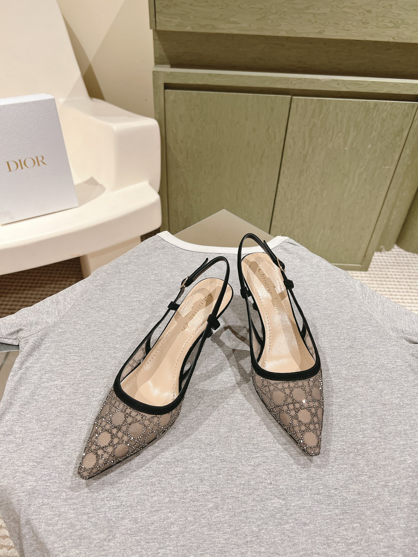 Dior early spring new diamond studded high heels