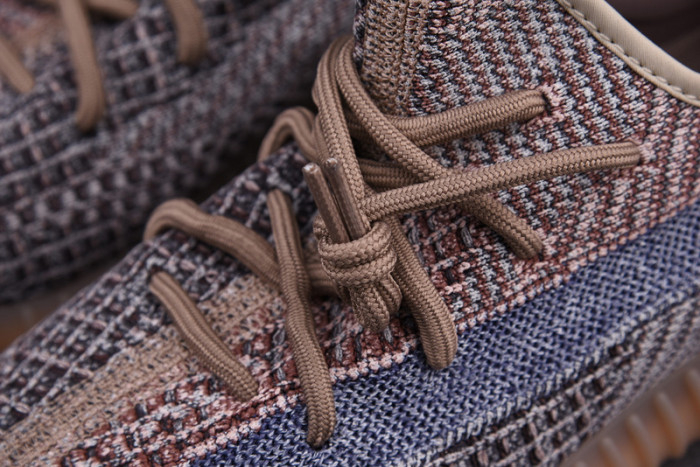 Yeezy Boost 350 V2 Fade H02795