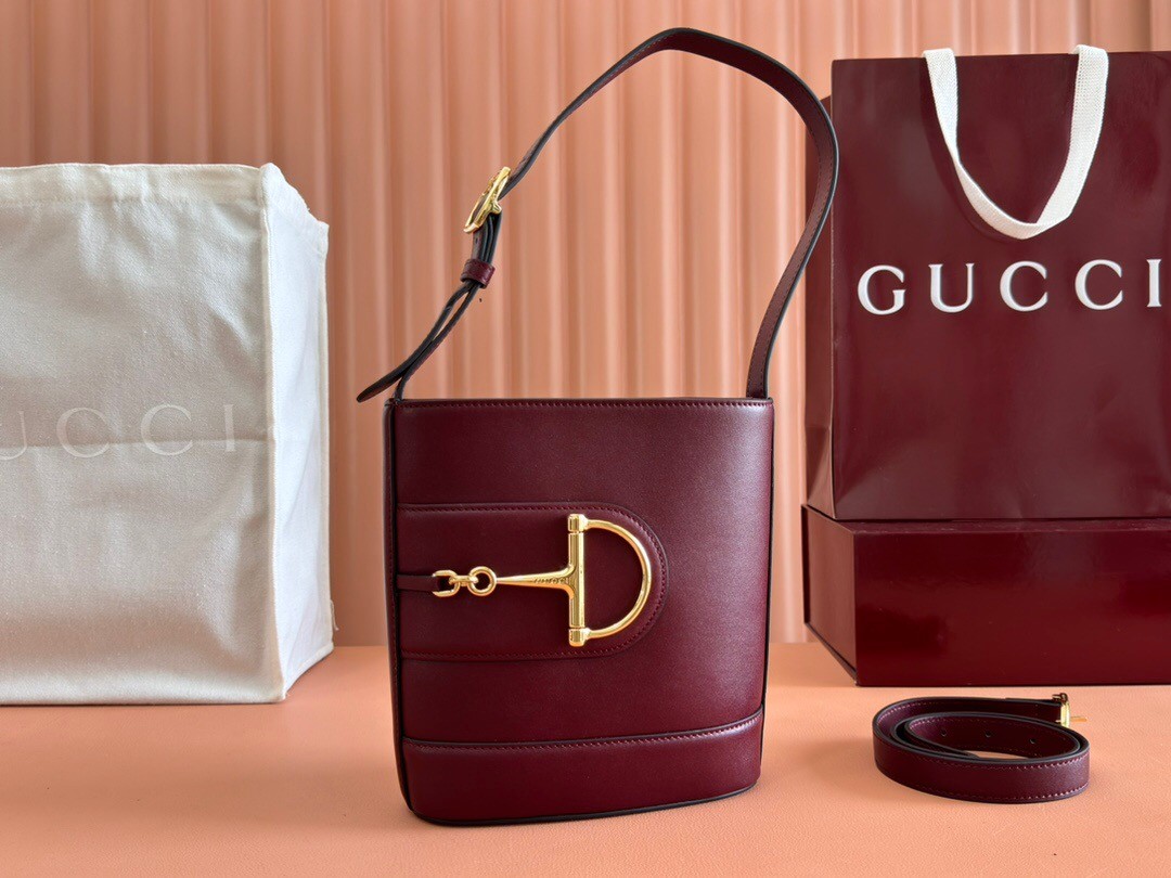 Gucci 73 mini shoulder Bag