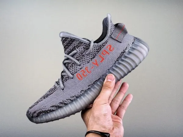 Yeezy350 Boost V2 Beluga 2.0