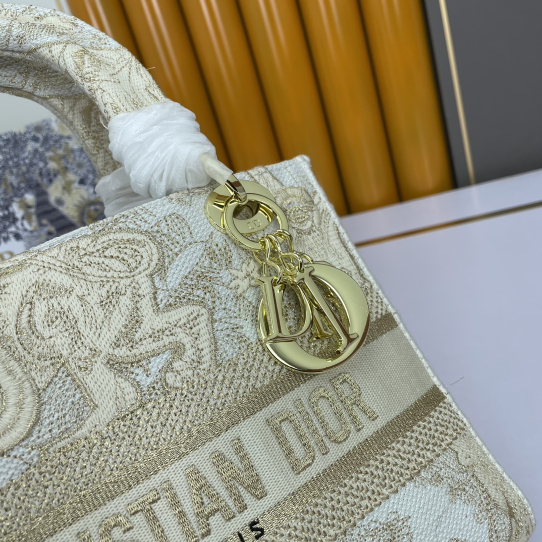 Dior The LADY D-LITE Bag AAA Quality