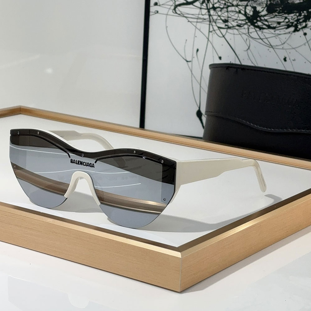 Balenciaga Mirror Logo Sunglasses Top quality