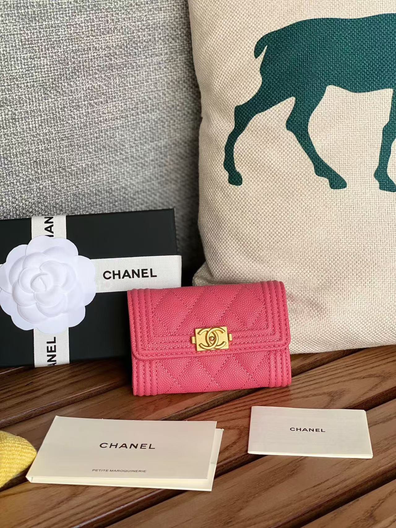 Chanel leboy small card holder
