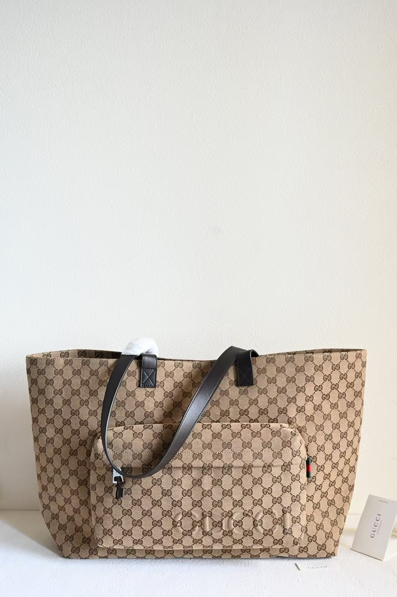 GUCCI Large GG Tote