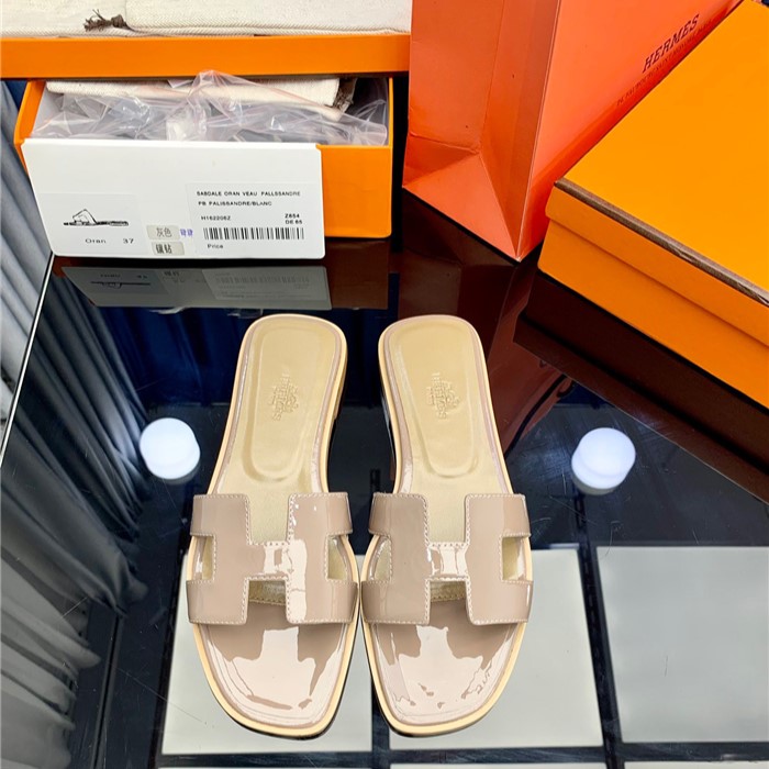 Hermes Oran sandal