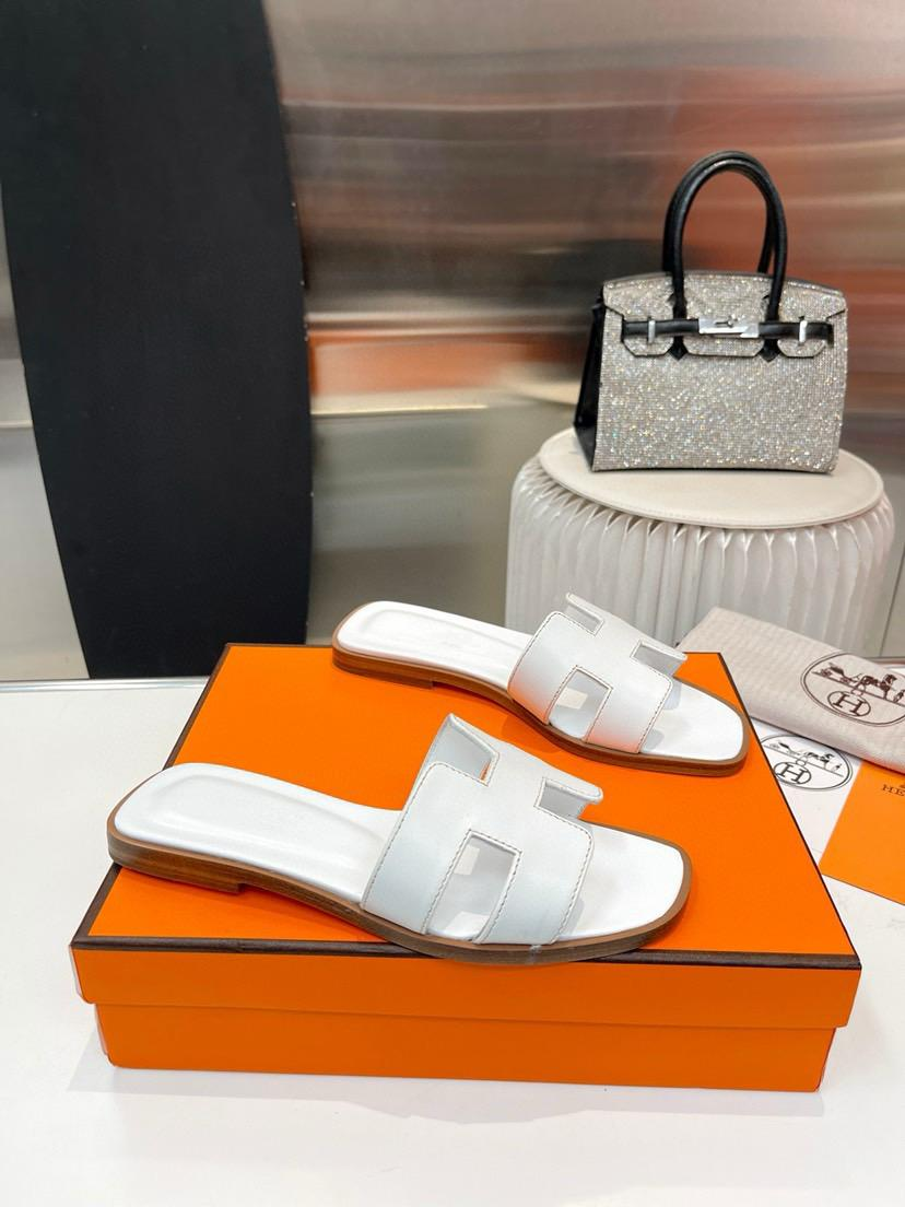 Hermes leather sandals