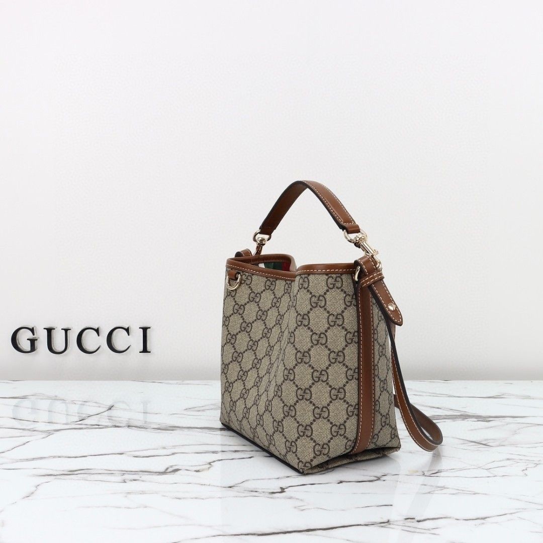 GUCCI Emblem mini bucket bag